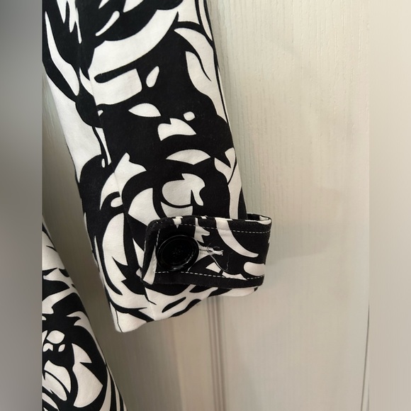 Kate Spade Trench Coat - Picture 5 of 8